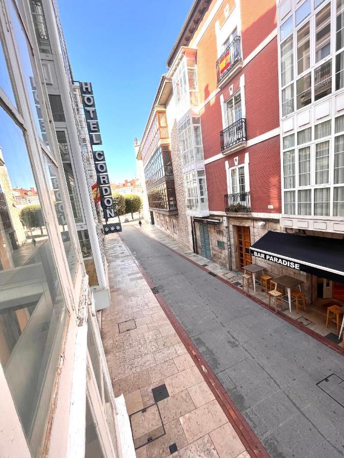 Atuaire Home El Mirador De La Calle La Puebla Parking Incluido Burgo Kültér fotó